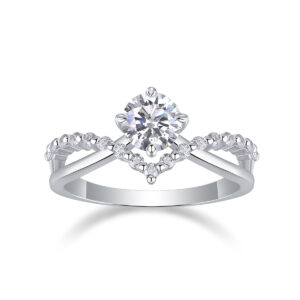 larisénte tiara solitaire ring
